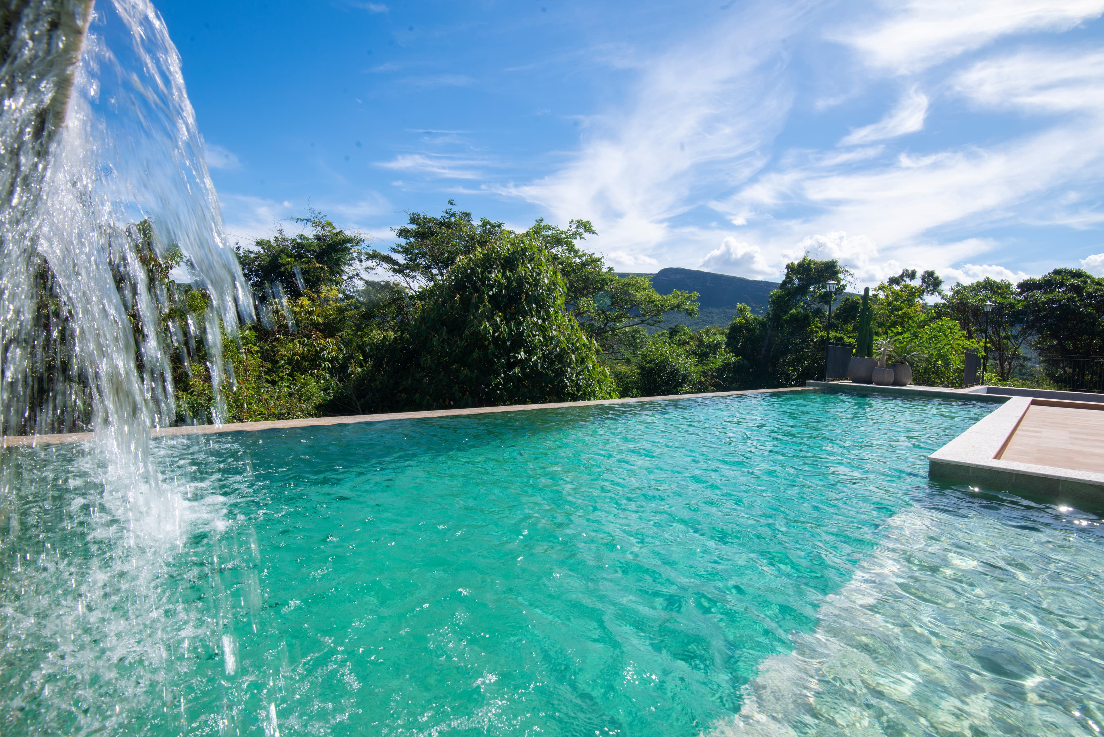 Piscina Aquecida & Borda Infinita